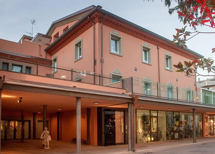 Metropol Ceccarini Suite - Luxury Apartments Riccione